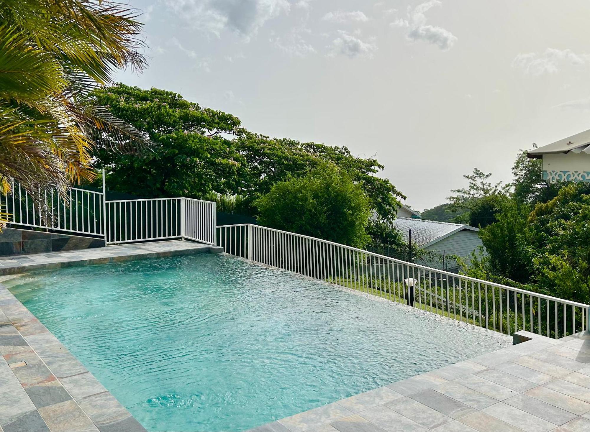 Apartamento Bleu Soleil Le Morne-Vert Exterior foto